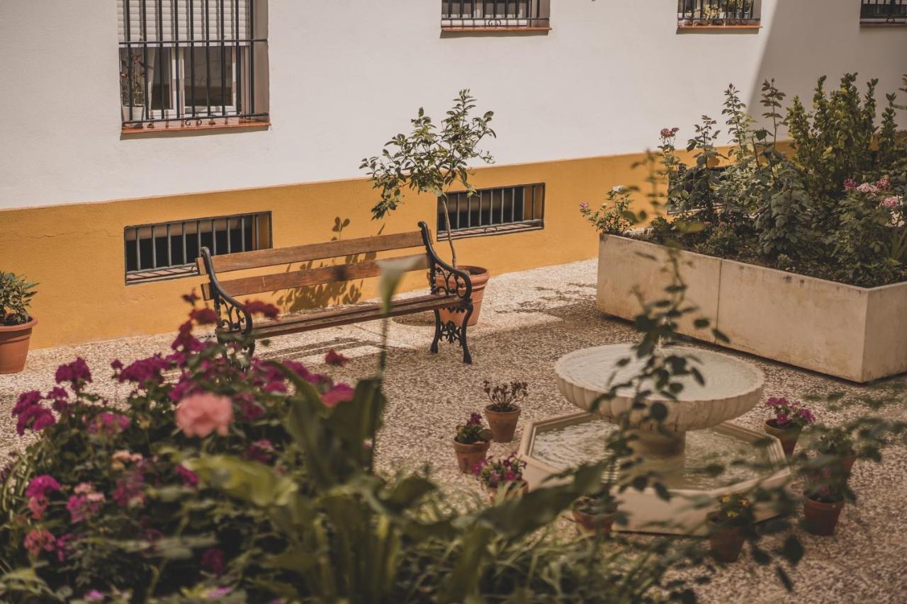 Apartamento Jardin De Santa Paula إشبيلية المظهر الخارجي الصورة