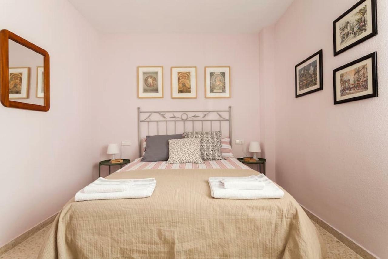 Apartamento Jardin De Santa Paula إشبيلية المظهر الخارجي الصورة